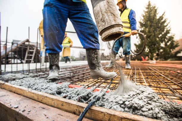 Best Concrete Flooring Contractor  in Paoli, IN